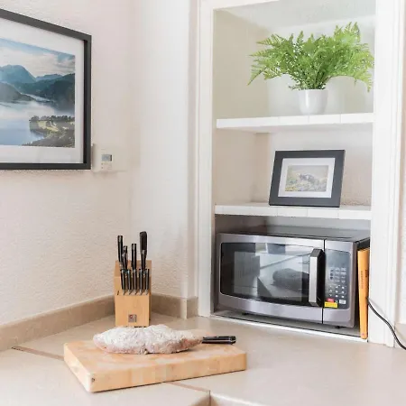 Pass The Keys Traditional Lakeland House With Beautiful Gardens Holiday home