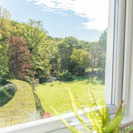 Pass The Keys Traditional Lakeland House With Beautiful Gardens Dom wakacyjny Ulverston